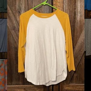 Raglan Women’s shirt